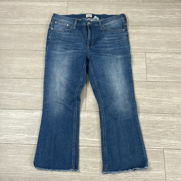 J. Crew 9" Billie demi-boot crop jean wide leg flare size 32 - Picture 5 of 16